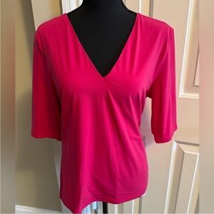 WHBM Forme Fuschia top